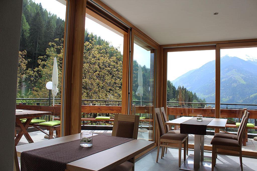 Hofschenke Pfeiftal - Heuduft Apartment San Martino In Passiria  Exterior photo
